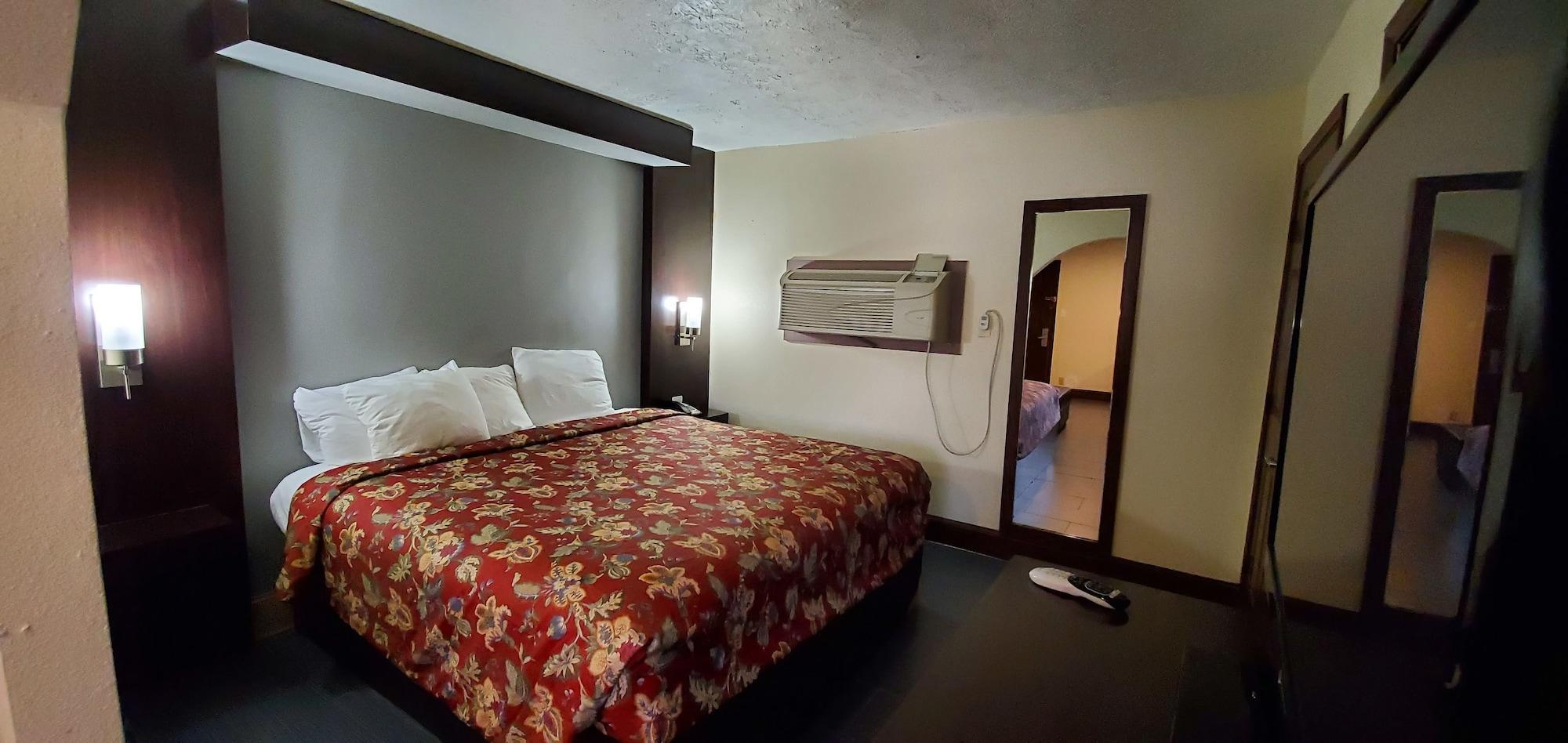 Rodeway Inn & Suites Houston Near Medical Center Bagian luar foto